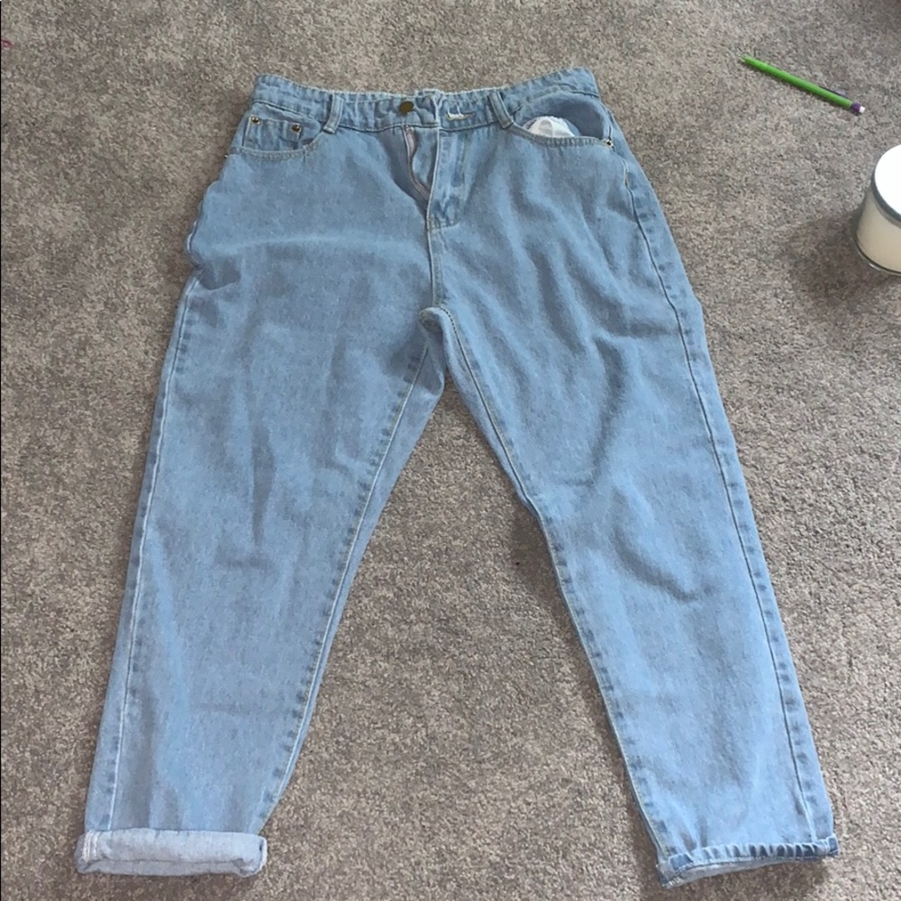 mom jeans
